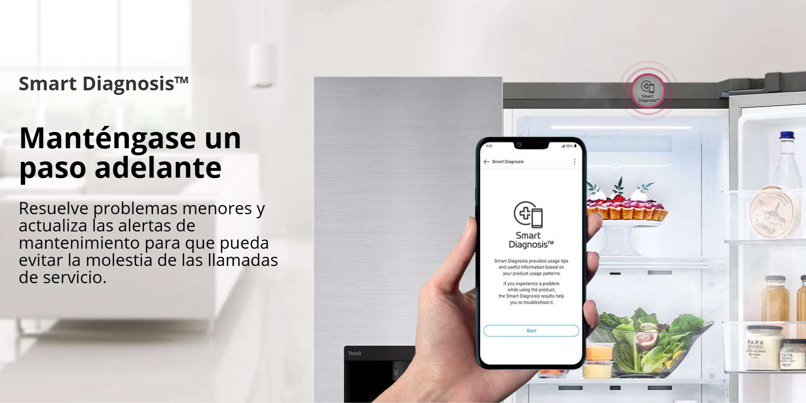 Infografía de la función Smart Diagnosis en la refrigeradora LG VS25XHWCB mostrando un celular con la aplicación de diagnóstico frente al equipo.